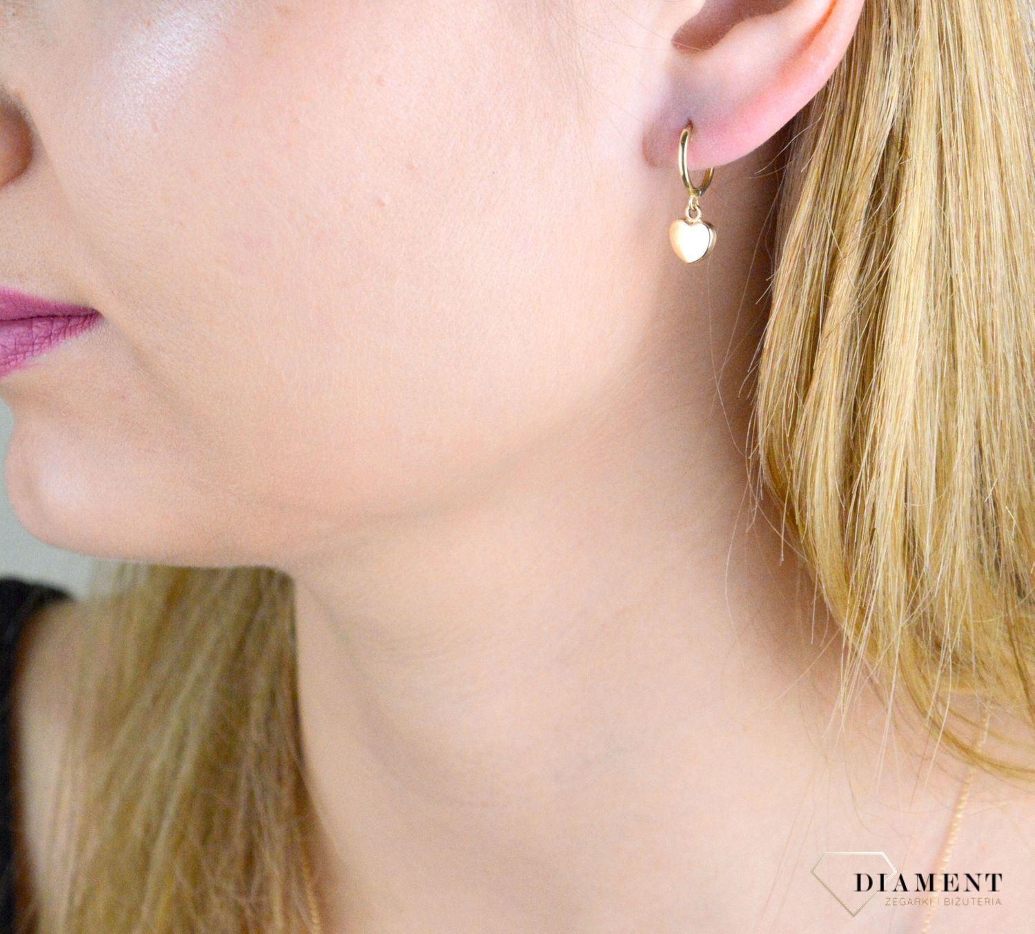 Złote kolczyki damskie 375 wiszące serduszka KL 9064 375.jpg